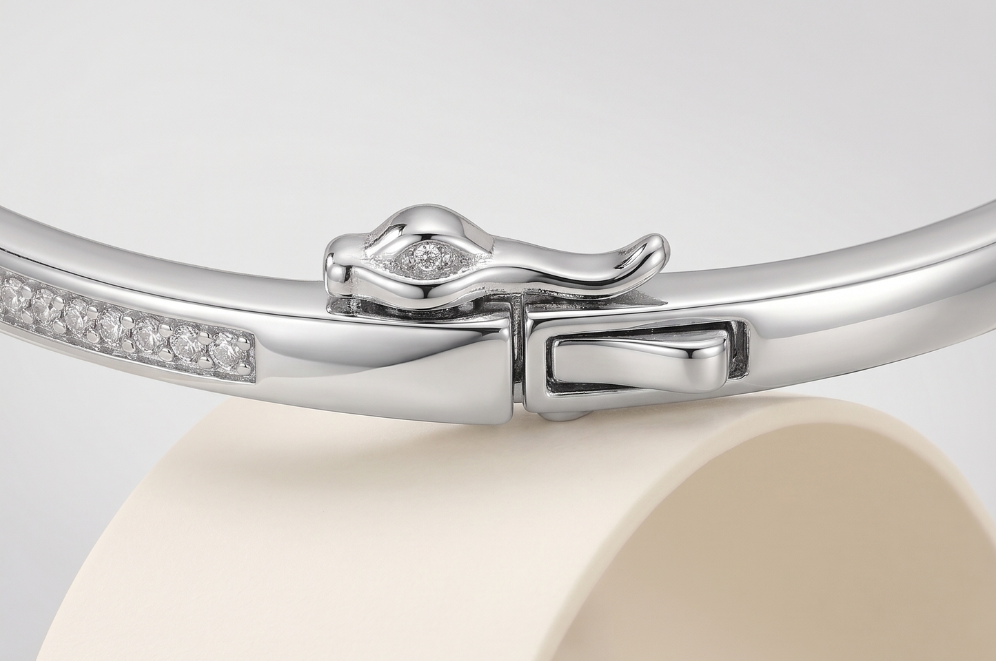 Zenith Geometric Double-Band Triangle Bangle