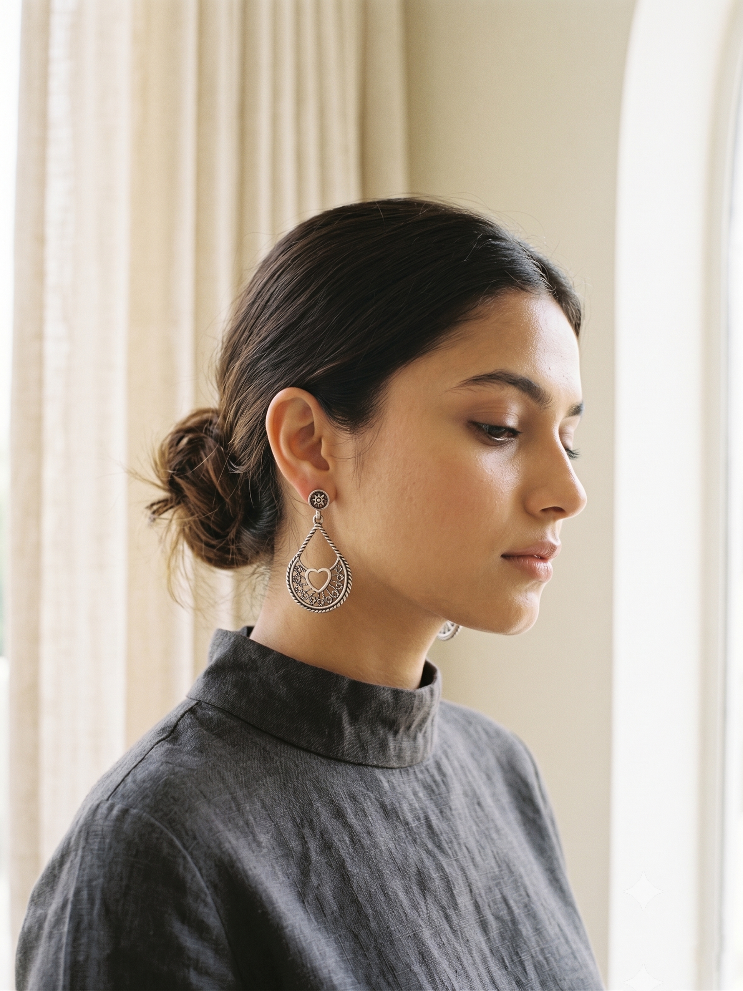 Aria Heart Filigree Teardrop Earrings