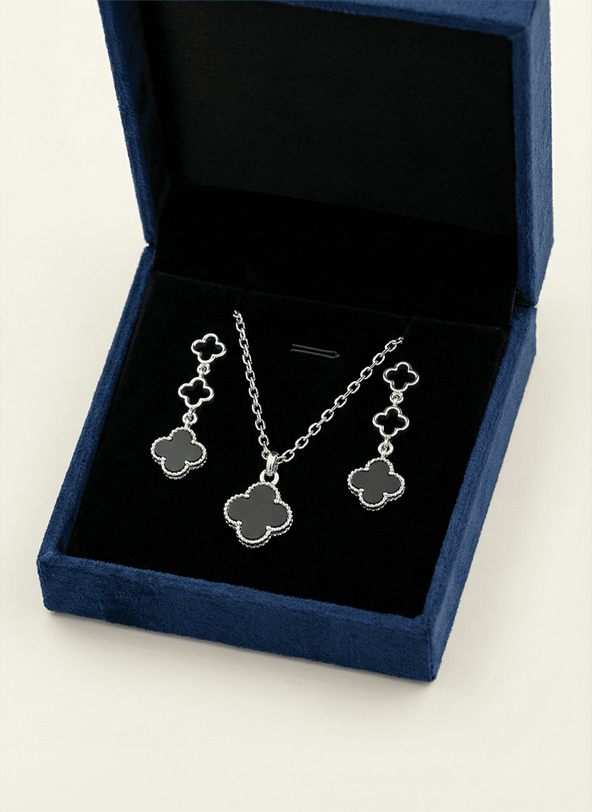 The Noir Clover Open-Link Ensemble